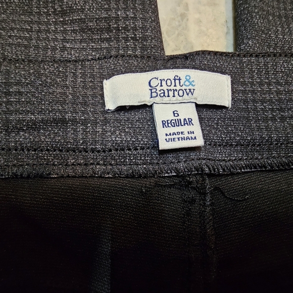 Croft & Barrow Women’s Gray Plaid Straight Leg Dress Pants Size 6 Regular 28” In - Picture 4 of 9